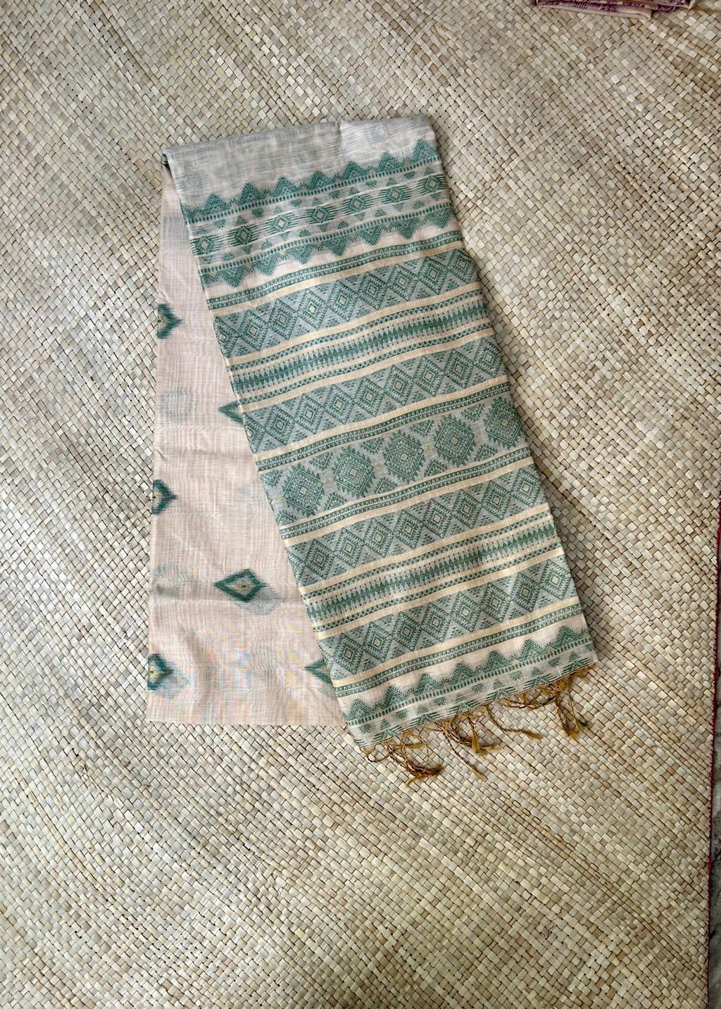 Beige Printed Jute Linen Saree
