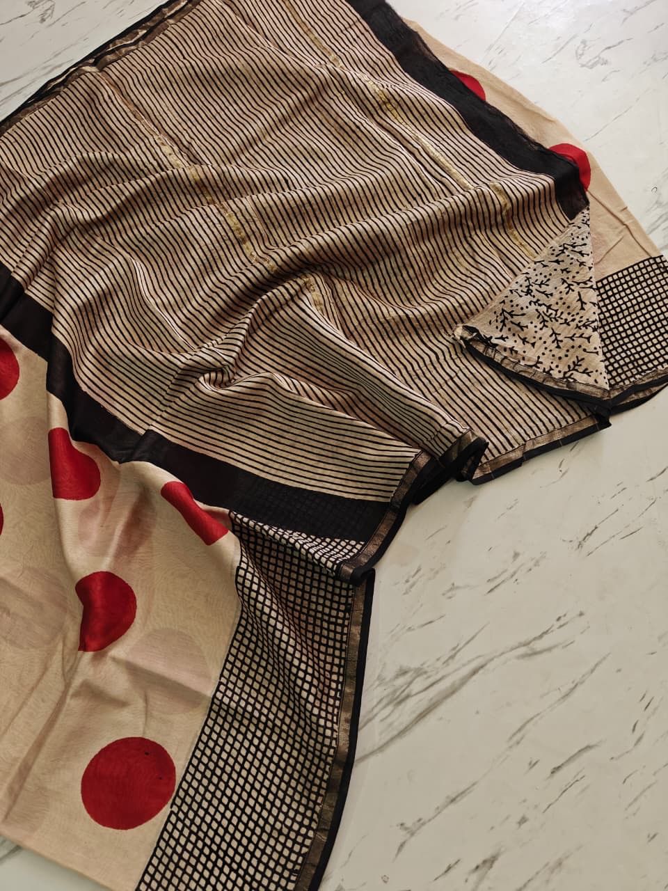 Polka Dot With Checkered Design Pure Chanderi Silk Saree